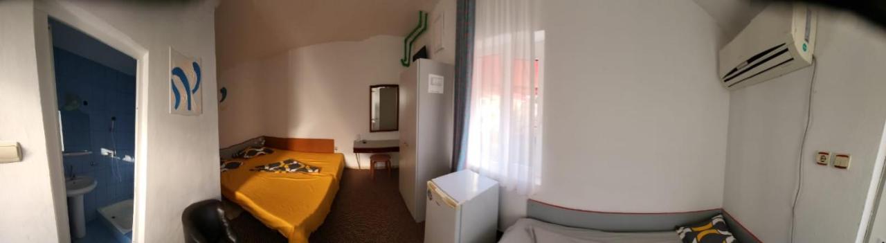 Pensiunea Acf Tineretului Hotel Costinești Kültér fotó